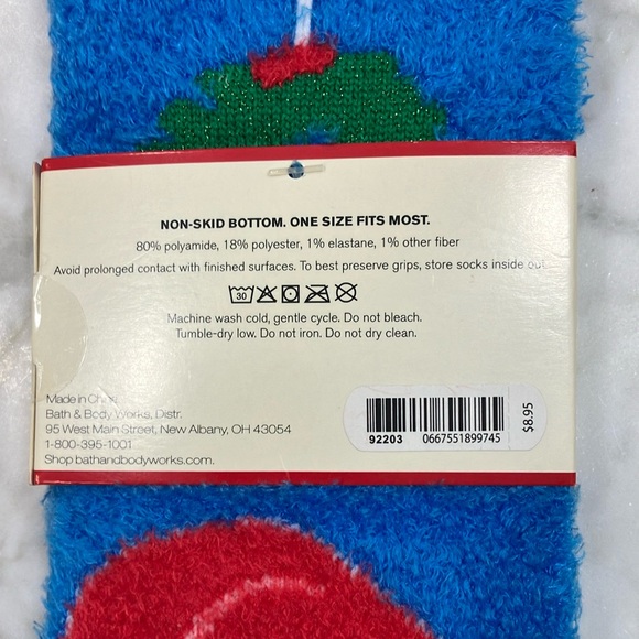 Bath & Body Works Cozies comfort fuzzy Socks walrus Christmas holiday non skid - Picture 5 of 6